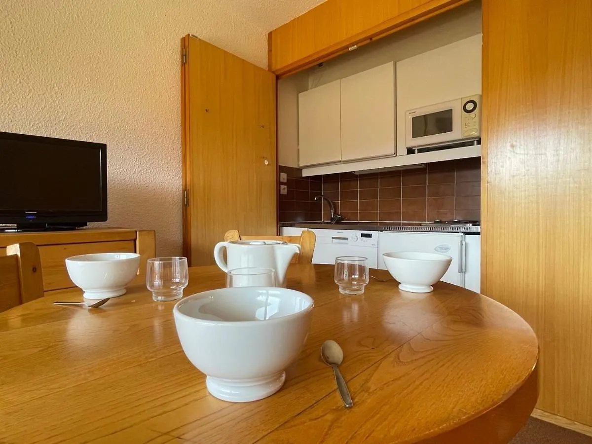Studio 4 Pers. Au Pied Des Pistes A Meribel Avec Balcon Et Animaux Acceptes - Fr-1-411-397 Les Allues Apartment